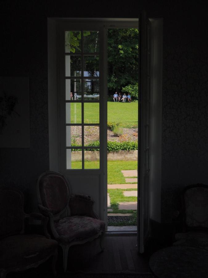 Bed & Breakfast - La Closerie De La Fuye バラン・ミレ エクステリア 写真